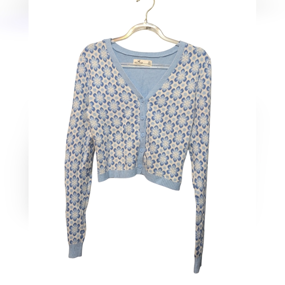 Hollister Blue Floral‎ Cardigan